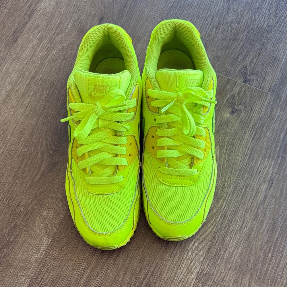 Nike Women's Sneakers in Neon Yellow